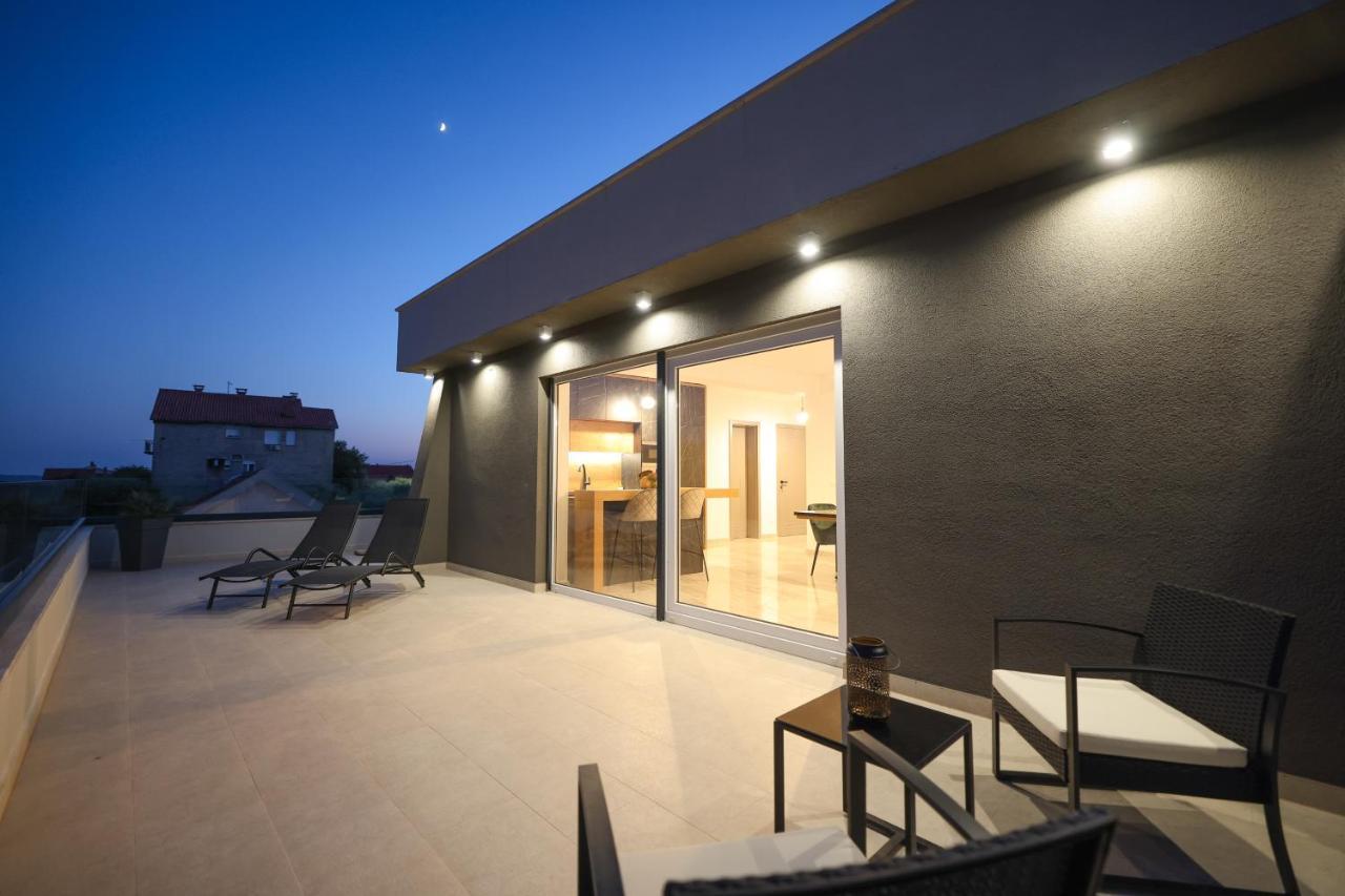 Rhapsody in Green - Luxury villa in Zadar Crno Buitenkant foto